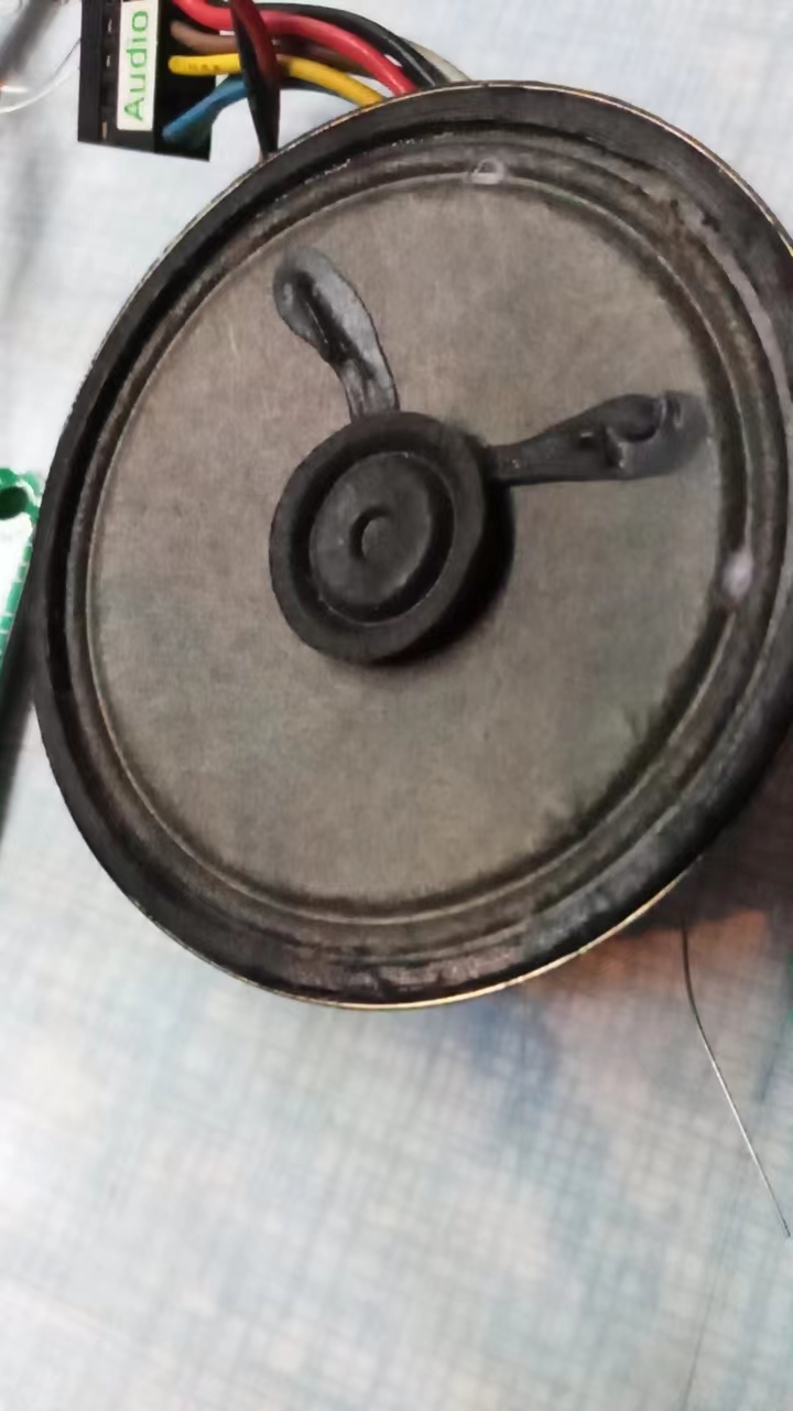 拆旧小喇叭