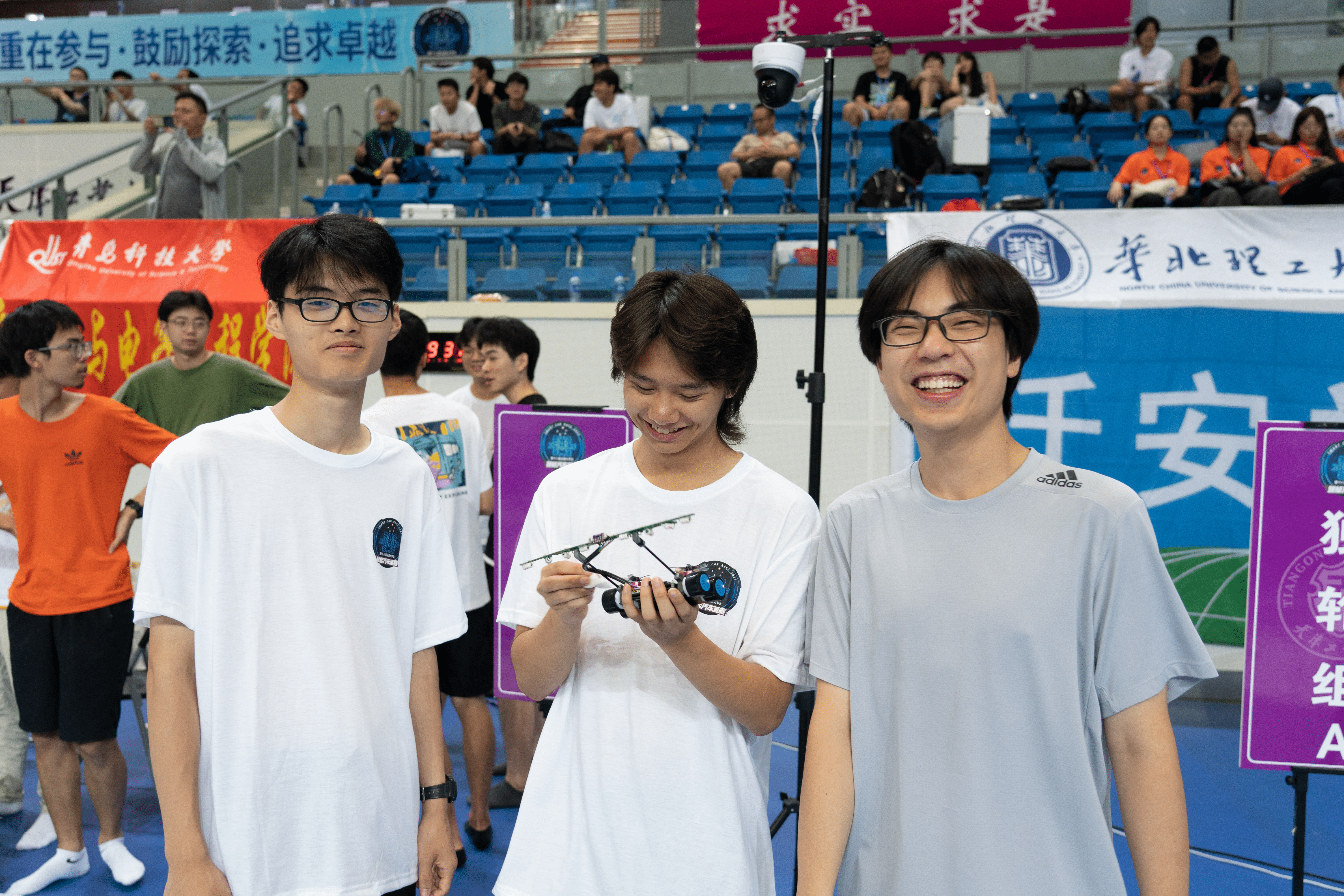 DSC05573.png