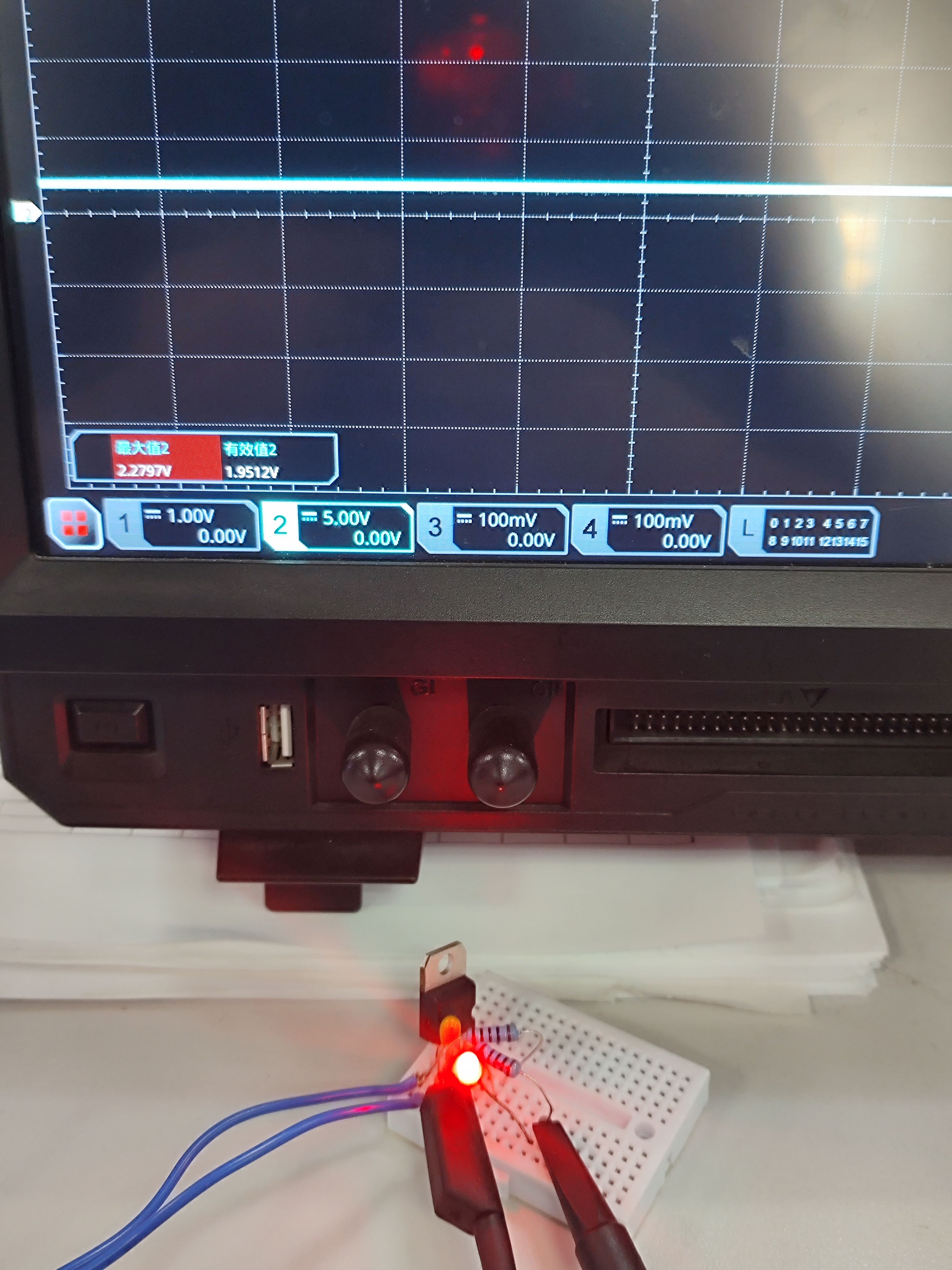 7805-2.jpg