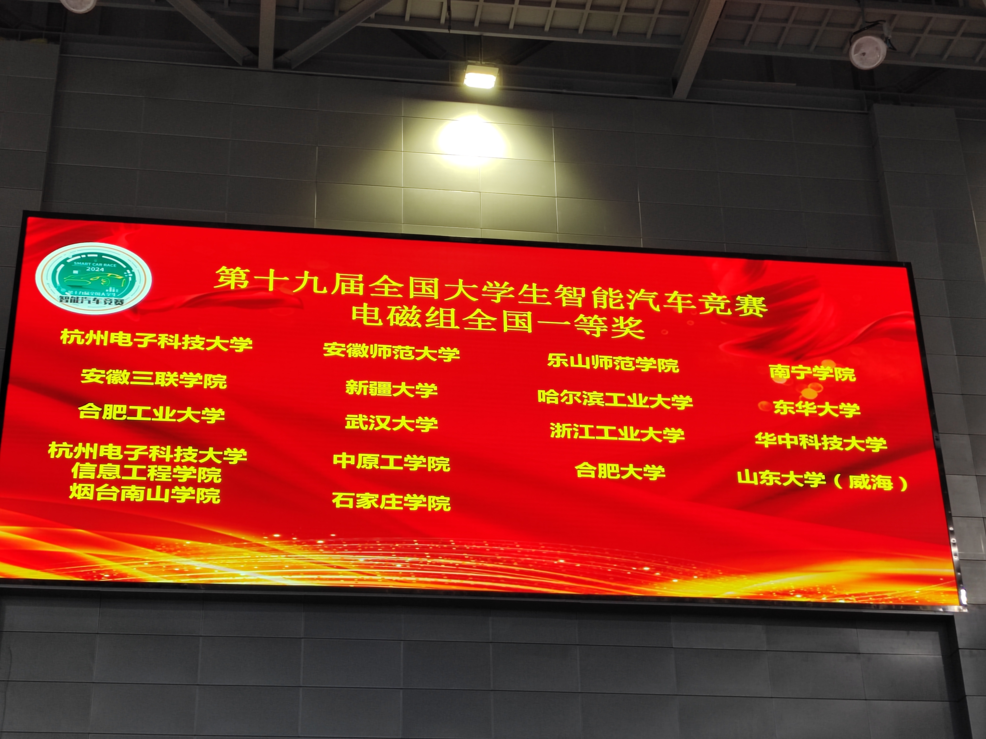 220328azctqvcqcixqznql.jpg