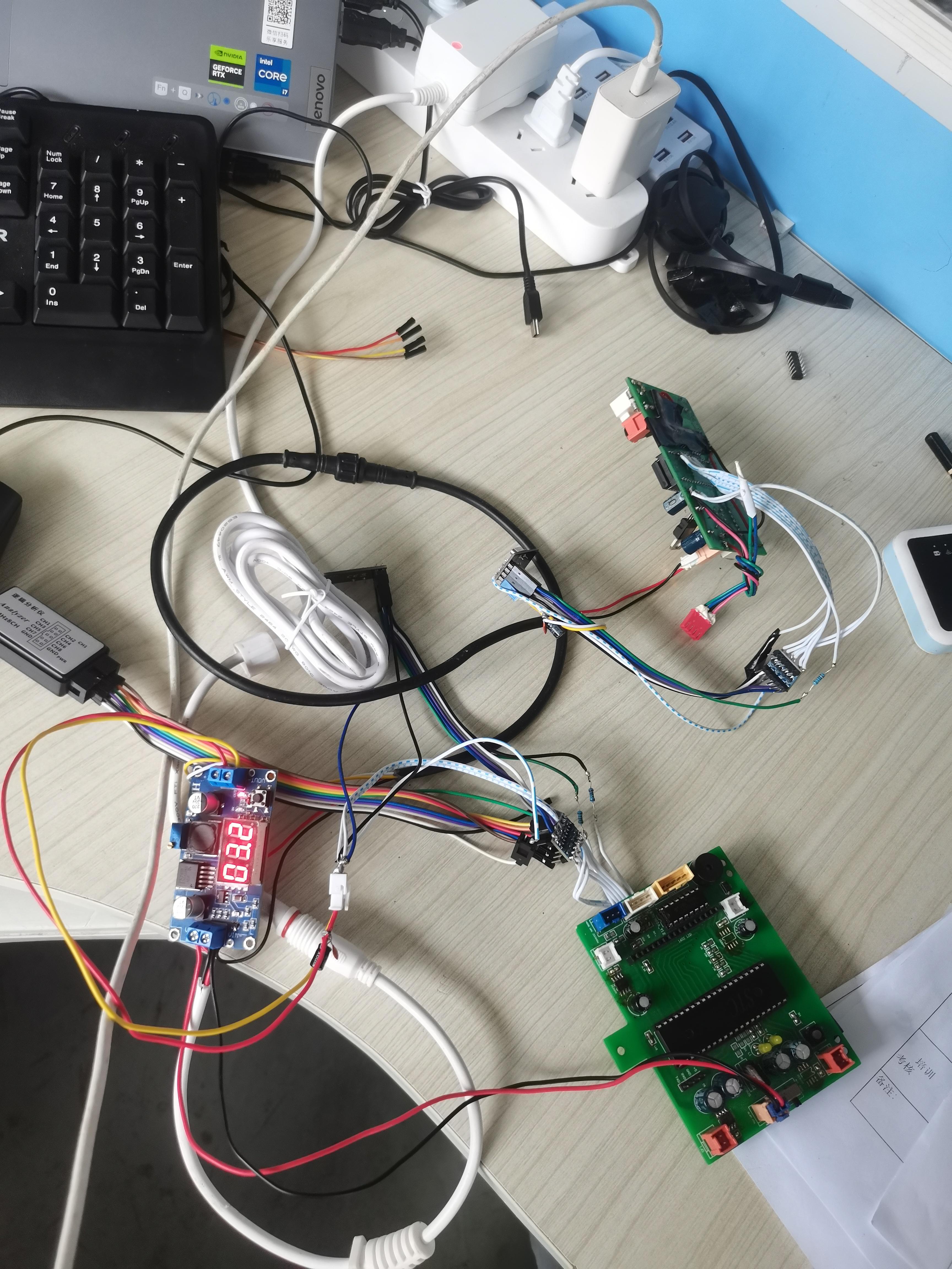 NRF2401实际调试电路.jpg